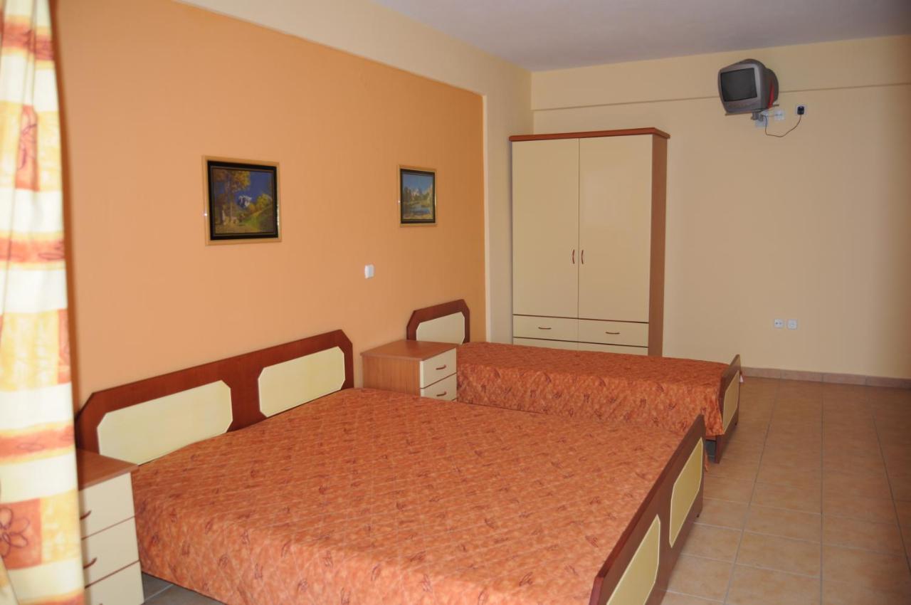 Studios Giota Σάρτη Εξωτερικό φωτογραφία