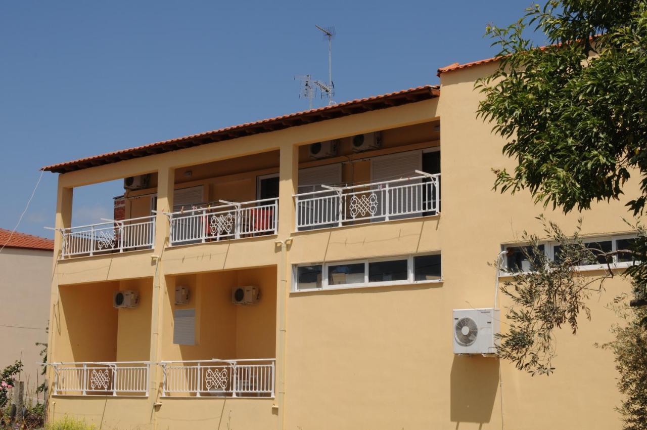Studios Giota Σάρτη Εξωτερικό φωτογραφία
